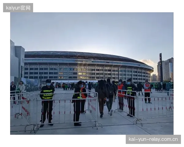 利用不同主场草坪条件的细微差异，或能成为加拿大队限制种子队技术发挥的盘外招。